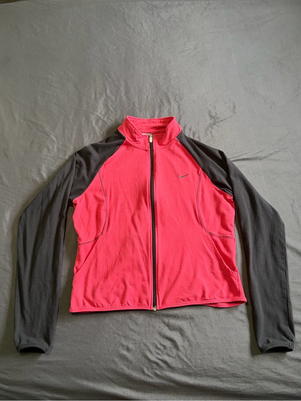 Vintage 2000s Black And Pink Women’s Nike  Running Jacket. Size XL